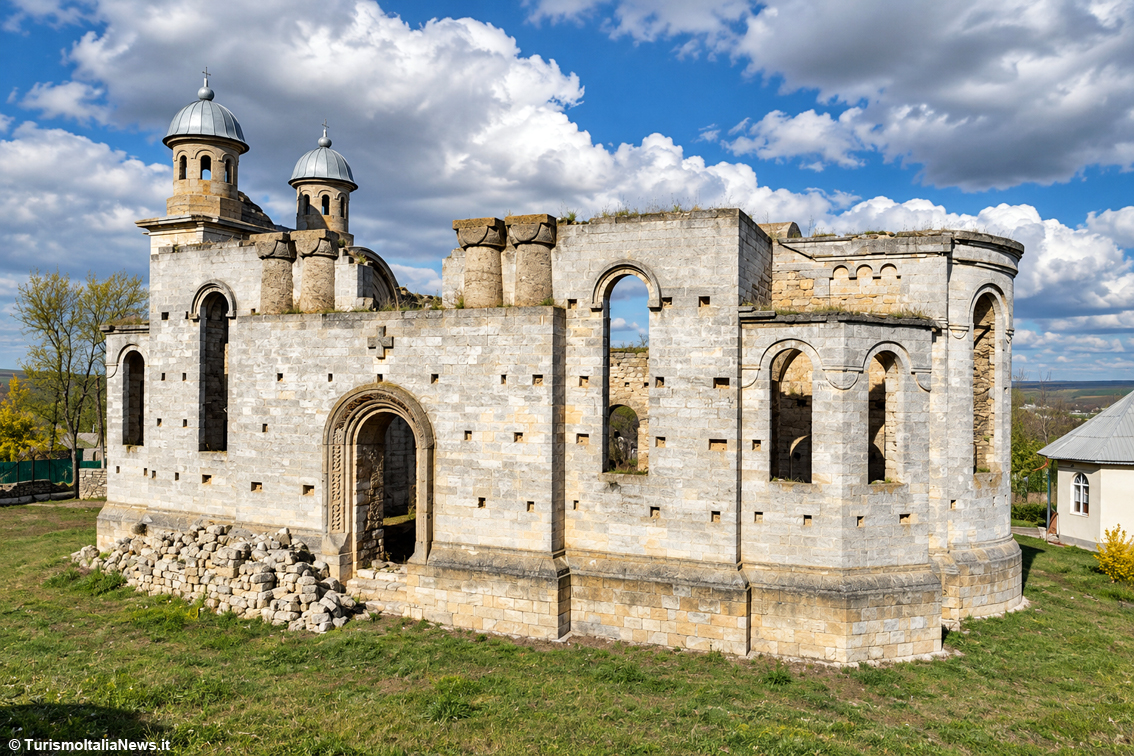 Moldova, il turismo cambia rotta: sapori autentici, borghi rurali e la sorprendente identità della Gagauzia