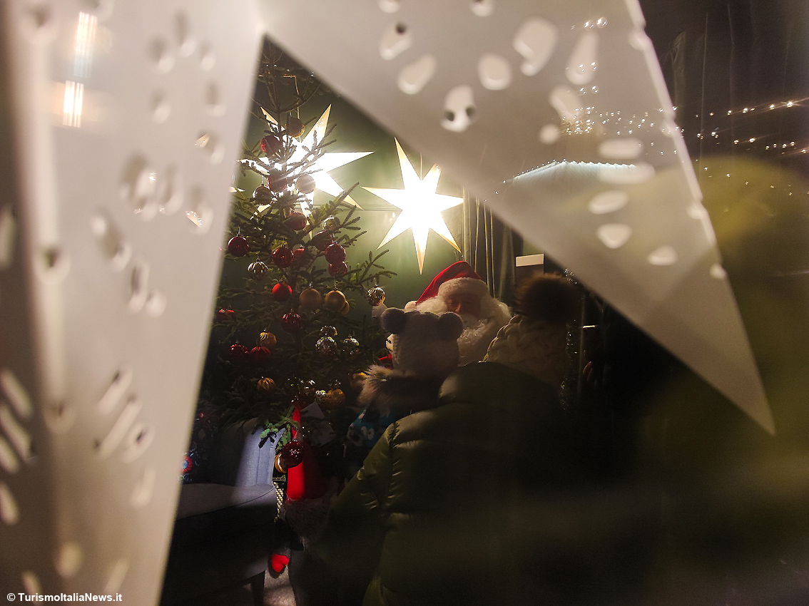 images/stories/natale_addobbi/Mercatini_di_Natale_08.jpg