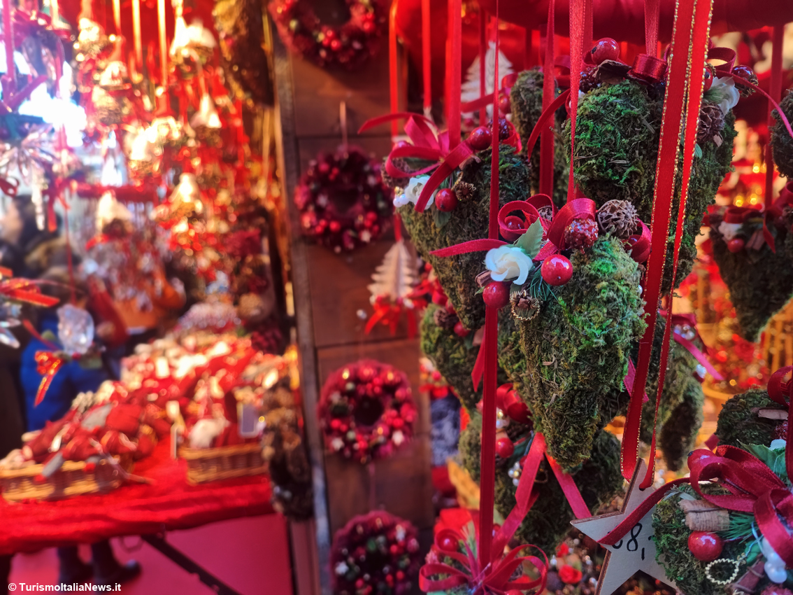 Tra mercatini e luci colorate, in Garda Trentino il Natale diviene ancora più magico: ecco dove andare