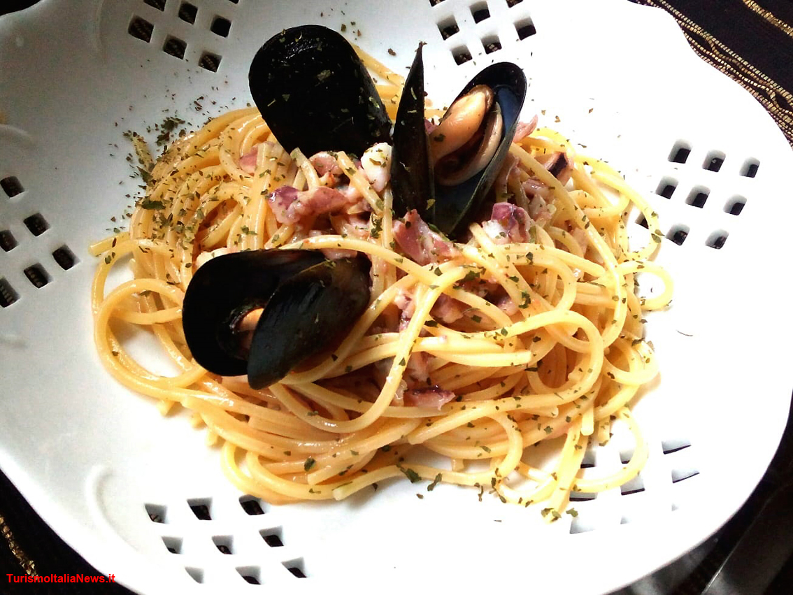 images/stories/ricette_laura/SpaghettiCalamariCozze01.jpg