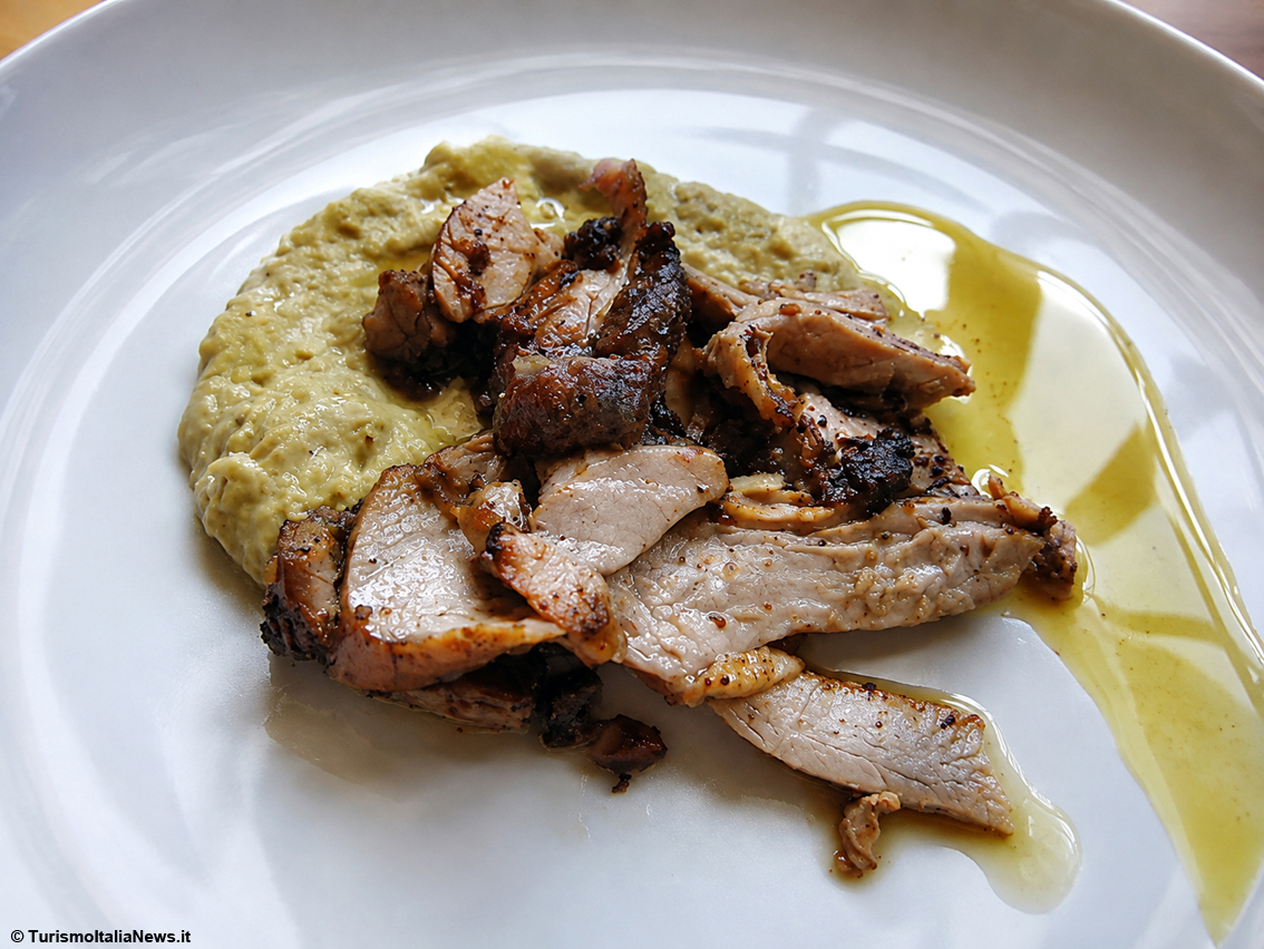images/stories/ricette_laura/TacchinoCremaFave2.jpg