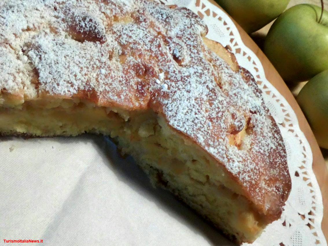 La ricetta di Casa Spineto: Torta di mela verde Granny Smith al profumo di limone e cannella