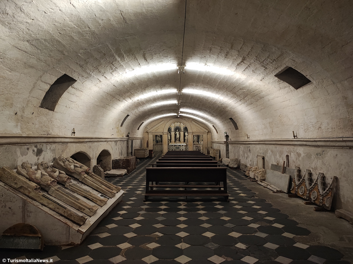 Sardegna: questa basilica ha due absidi, il mistero architettonico di San Gavino a Porto Torres e l’inquietante anatema della tomba