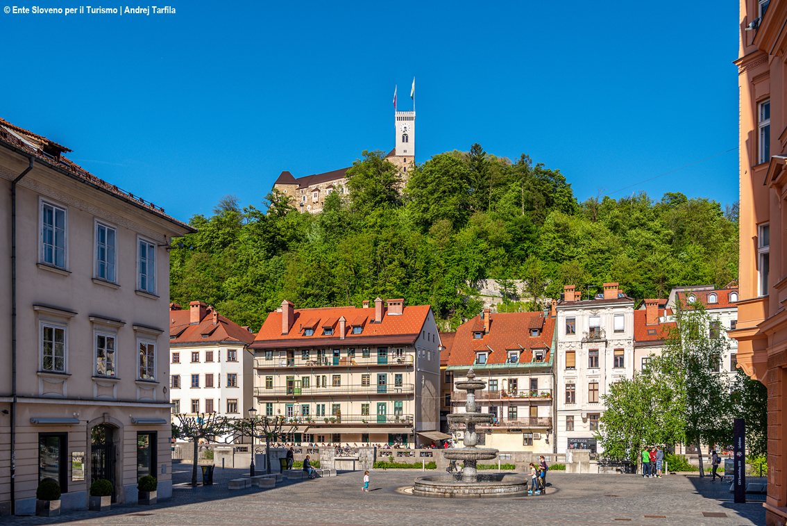 Verde ed eco-sostenibile, ottima gastronomia e anima mitteleuropea: la capitale slovena Lubiana a primavera ideale per un city break