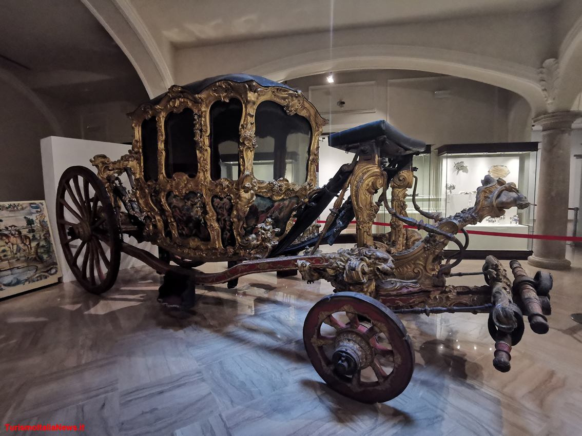 Per il Palacio del Marqués de Dos Aguas di Valencia una creatività senza fine: dentro e fuori lo spettacolo dell’arte