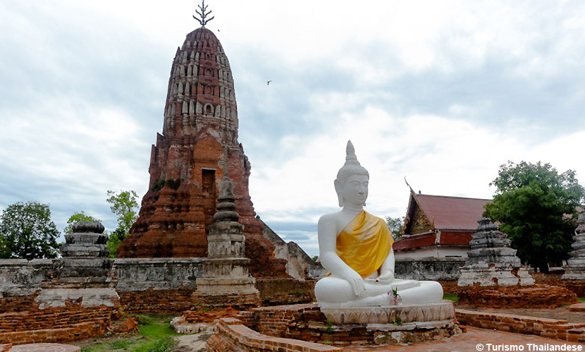 Suphan Buri, Wat Phra Si Rattana Mahathat