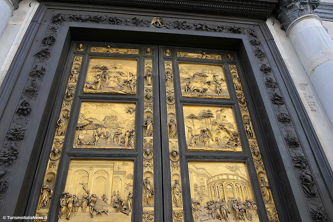 Tornano a splendere otto facciate interne del Battistero di Firenze: recuperata la cromia dei mosaici