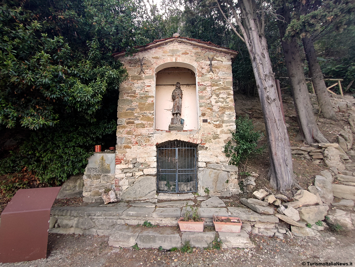 Sulle tracce di San Francesco all’Isola Maggiore del Lago Trasimeno: la grande bellezza del “mare” dell’Umbria