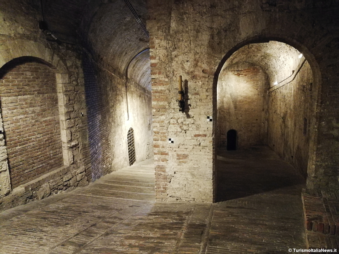 Cento anni di Baci Perugina: mostra collettiva di arte contemporanea alla Rocca Paolina di Perugia