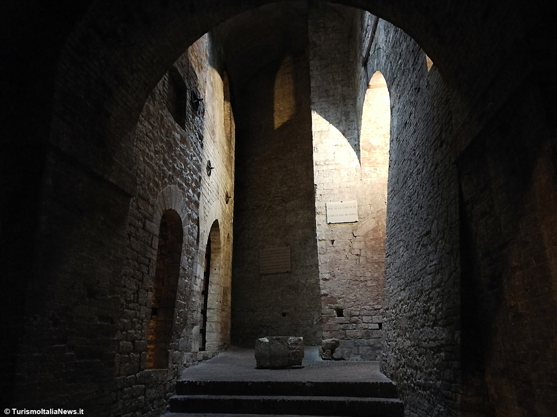 Cento anni di Baci Perugina: mostra collettiva di arte contemporanea alla Rocca Paolina di Perugia