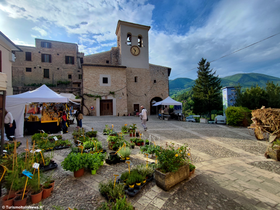 images/stories/umbria_SantAnatoliaNarco/SantAnatoliaDiNarco_01.jpg
