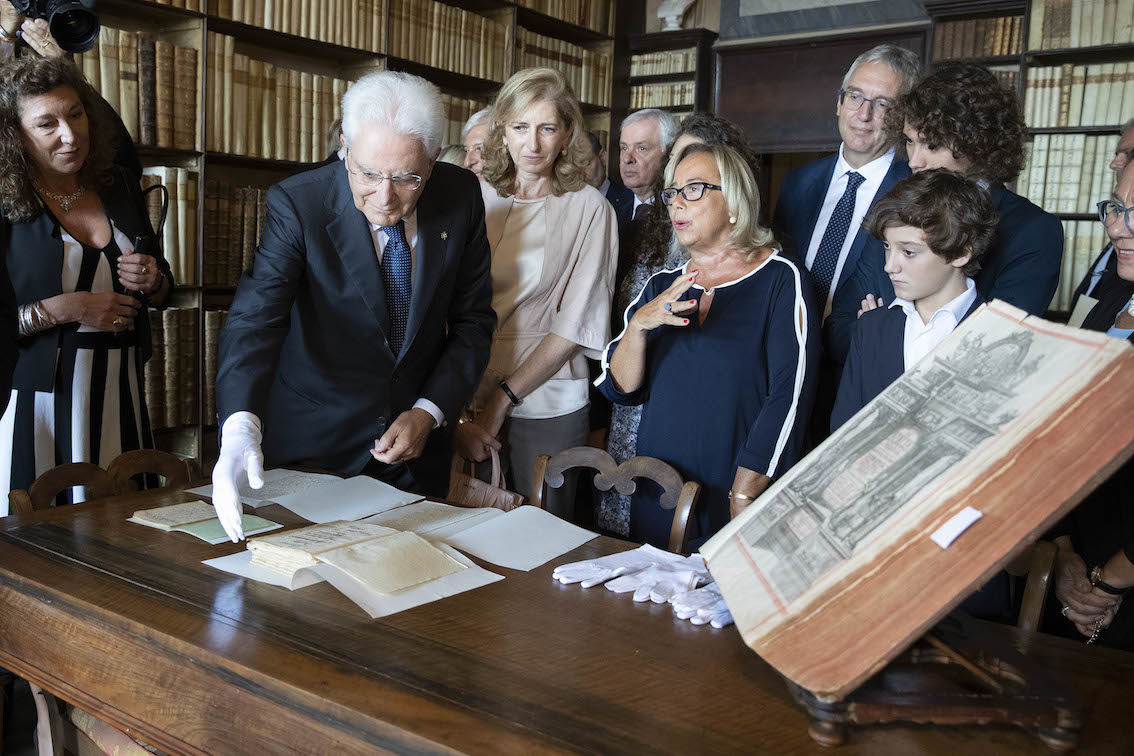 L’Orto sul Colle dell’Infinito che ispirò Giacomo Leopardi torna a vivere: è il primo bene del Fai nelle Marche. Riapertura con il Presidente della Repubblica, Sergio Mattarella (foto Quirinale)