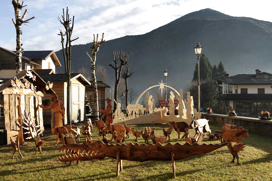 images/stories/varie_2019/Sutrio_Borghi_e_presepi_01.jpg