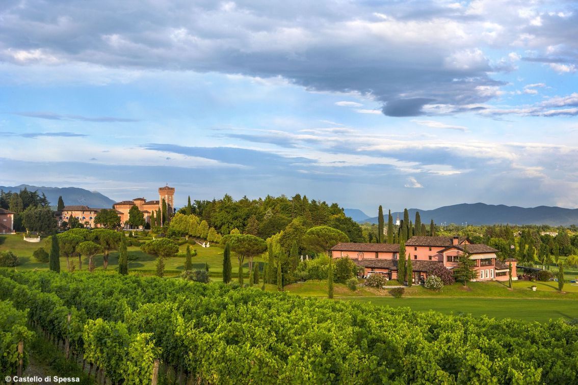 Sulle orme dell'affascinante Giacomo Casanova: nel Castello di Spessa a Capriva del Friuli “Romance is in our nature”