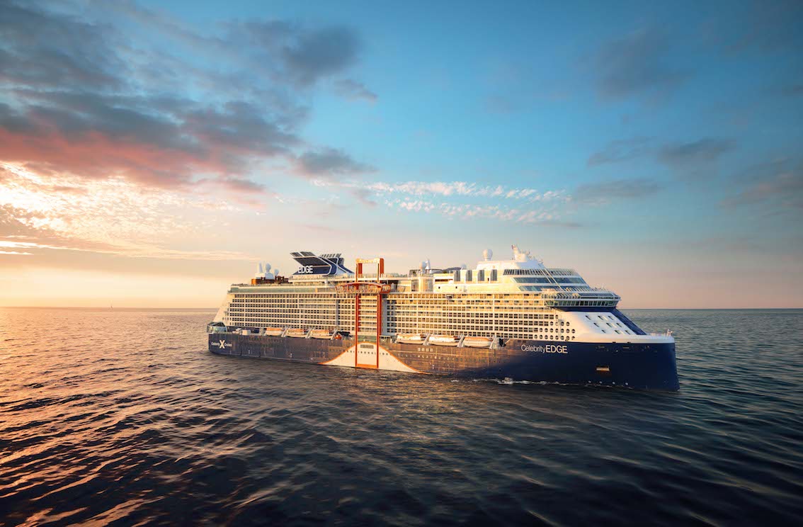 Celebrity Edge l'8 Marzo salpa con il primo ponte di comando e la prima squadra ufficiali completamente al femminile