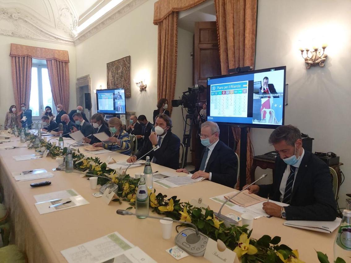 images/stories/varie_2020/ConfturismoStatiGenerali.jpg