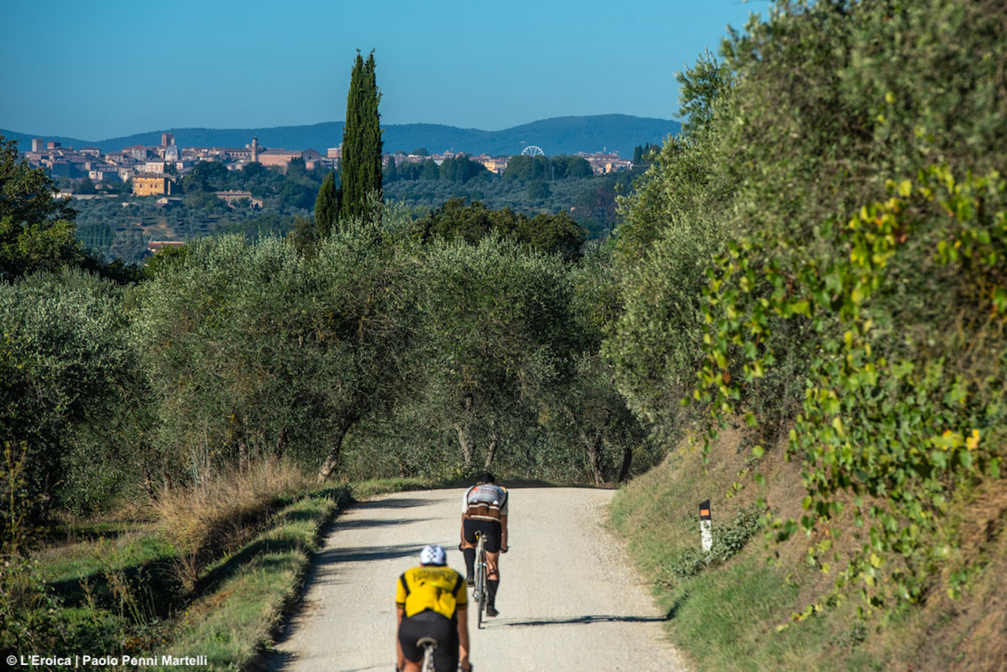 Il percorso permanente de L’Eroica: la vacanza a pedali in Toscana scelta ogni anno migliaia di appassionati