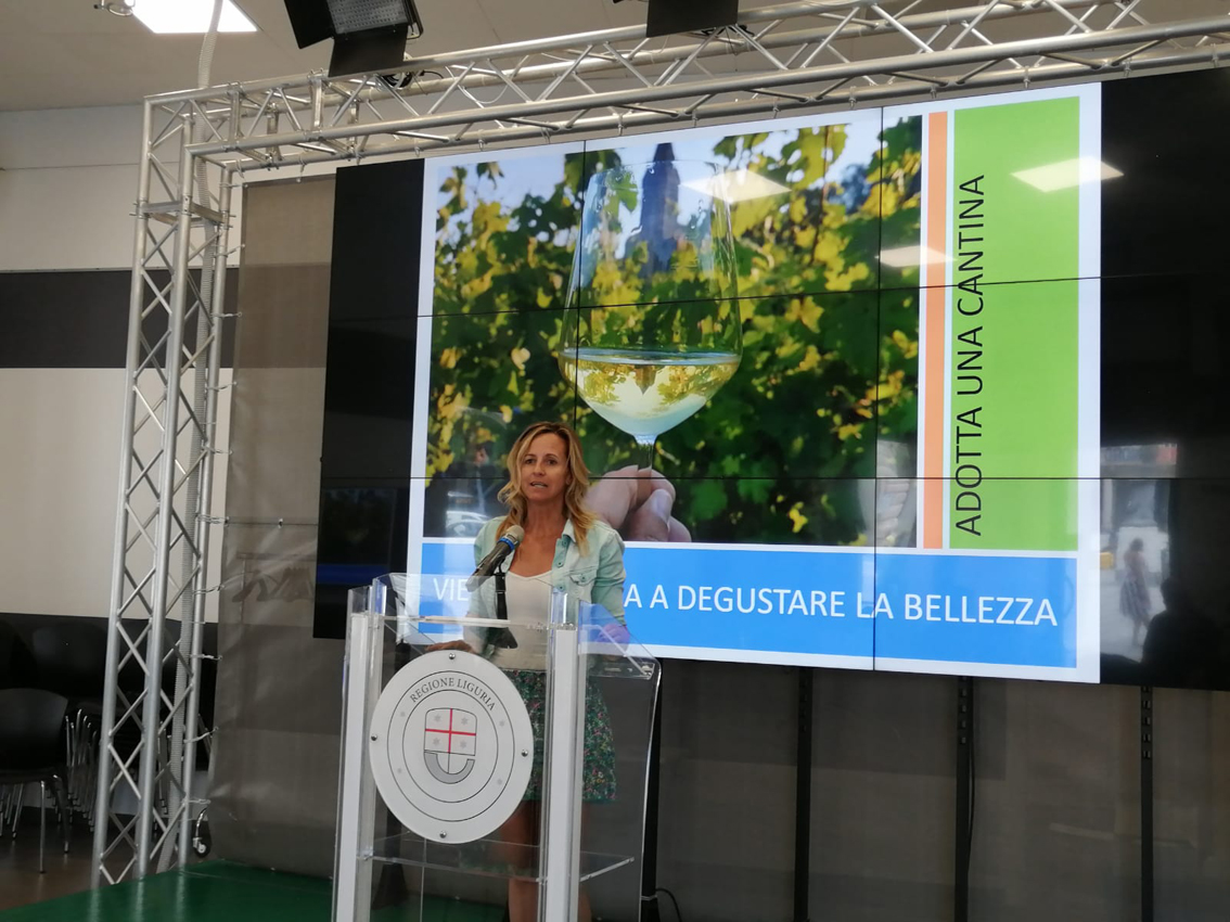 Turismo esperienziale: in Liguria al via il progetto “Adotta una Cantina”, sinergia tra hotel e aziende vitivinicole