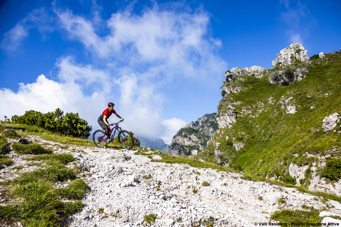 Prealpi Bresciane su due ruote: emozioni verdi per un weekend vicino a casa, al via il progetto Valle Trompia by Bike
