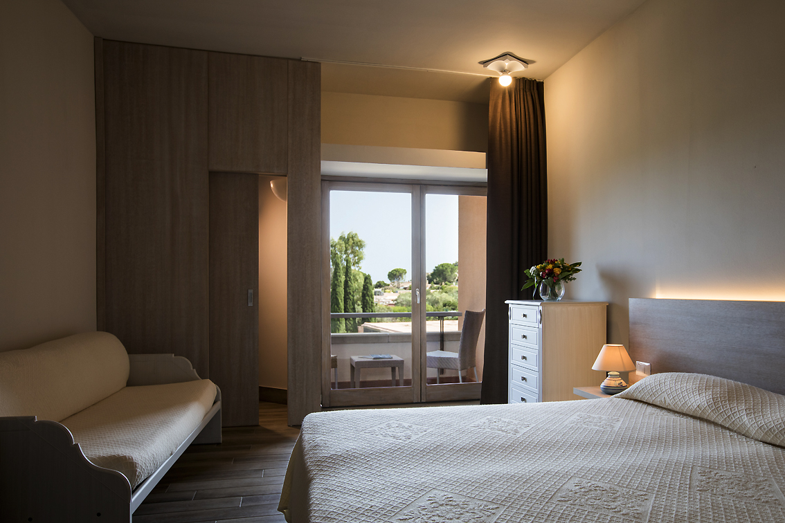 Sardegna, i "Caraibi italiani" di Is Molas Resort con le ville-sculture di Massimiliano Fuksas