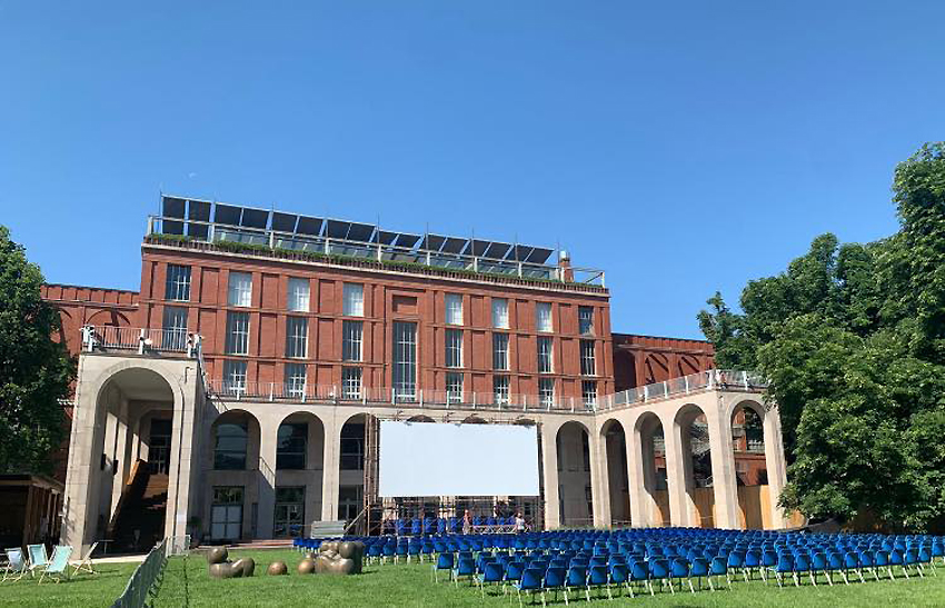 Un giardino di voci e colori: quattro mesi di incontri, proiezioni, eventi live, festival: ecco Triennale Estate a Milano
