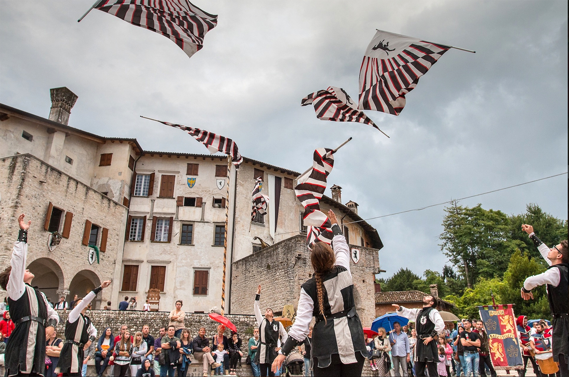 Conto alla rovescia per “Medioevo a Valvasone”, salto indietro nel tempo in uno dei più borghi belli d'Italia