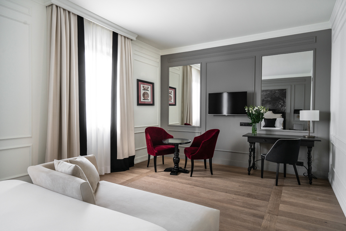 Il resort termale 5 stelle a San Casciano dei Bagni, nel Senese, firmato Italian Hospitality Collection, riapre completamente rinnovato grazie ad un progetto firmato Garibaldi Architects