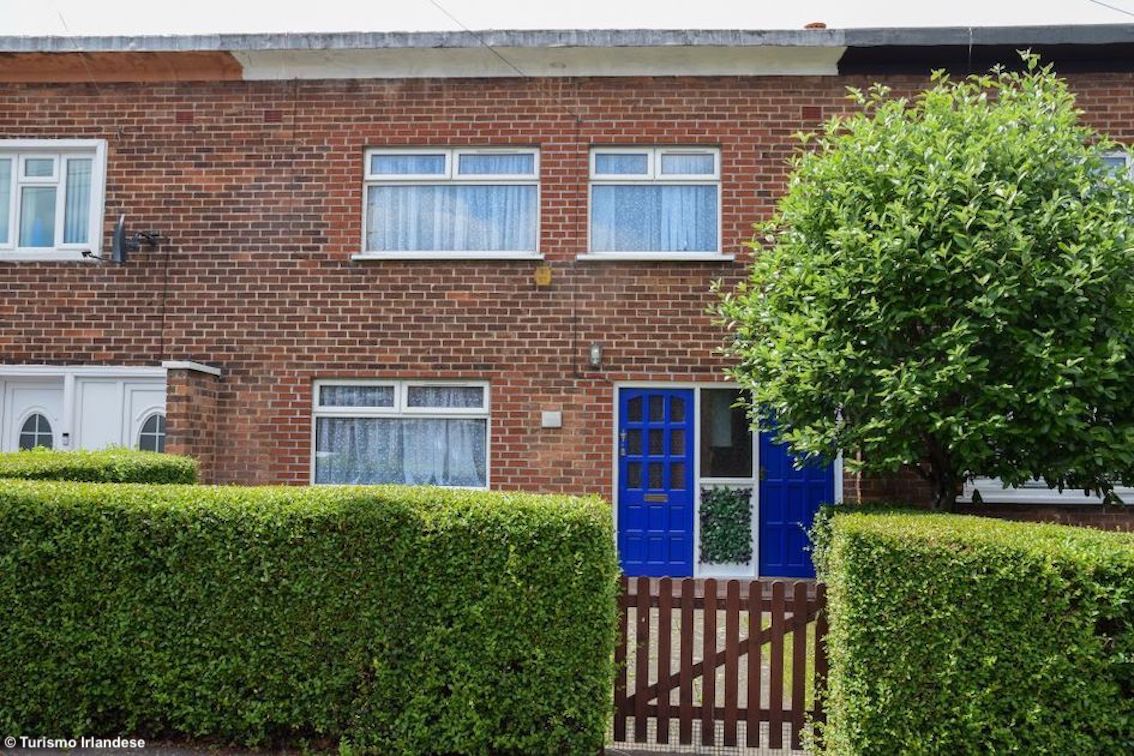 A Belfast nella casa di famiglia della leggenda del calcio George Best: apre le sue porte per un'esperienza in stile anni '60
