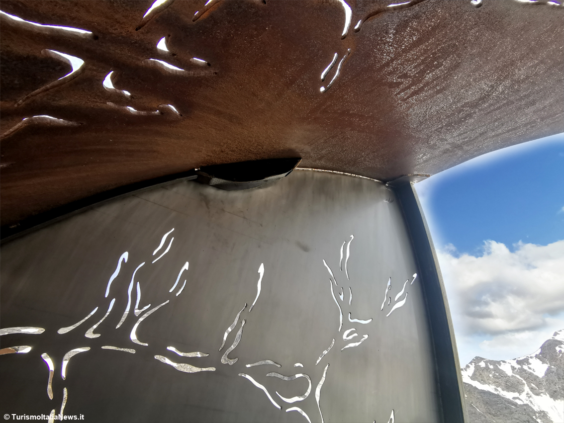 Musica e sensazioni sul “tetto” della Val di Sole: a Pejo 3000 l’incredibile scultura che fa sognare a occhi aperti