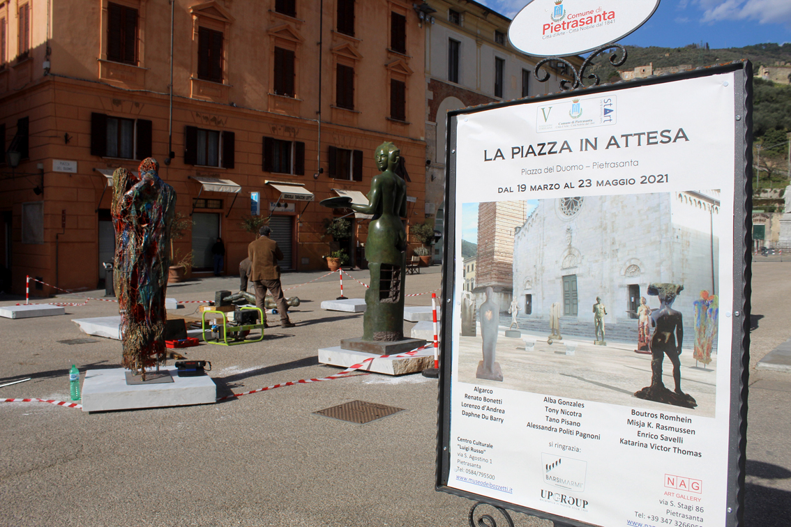 images/stories/varie_2021/Pietrasanta_ScultureMostra01.jpg