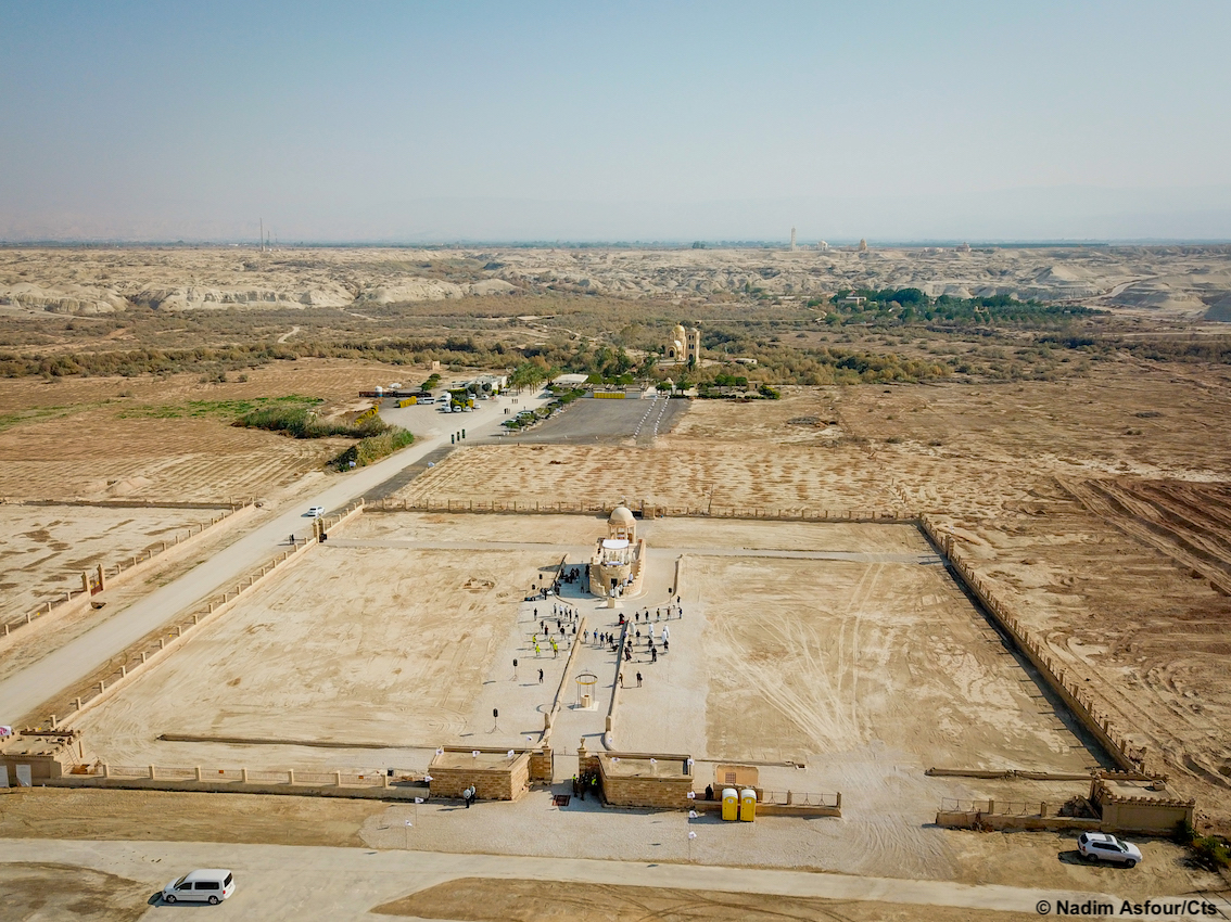 Israele: sulle rive del Giordano per la prima volta in 54 anni celebrata la messa alla chiesa di San Giovanni Battista a Qasr el Yahud