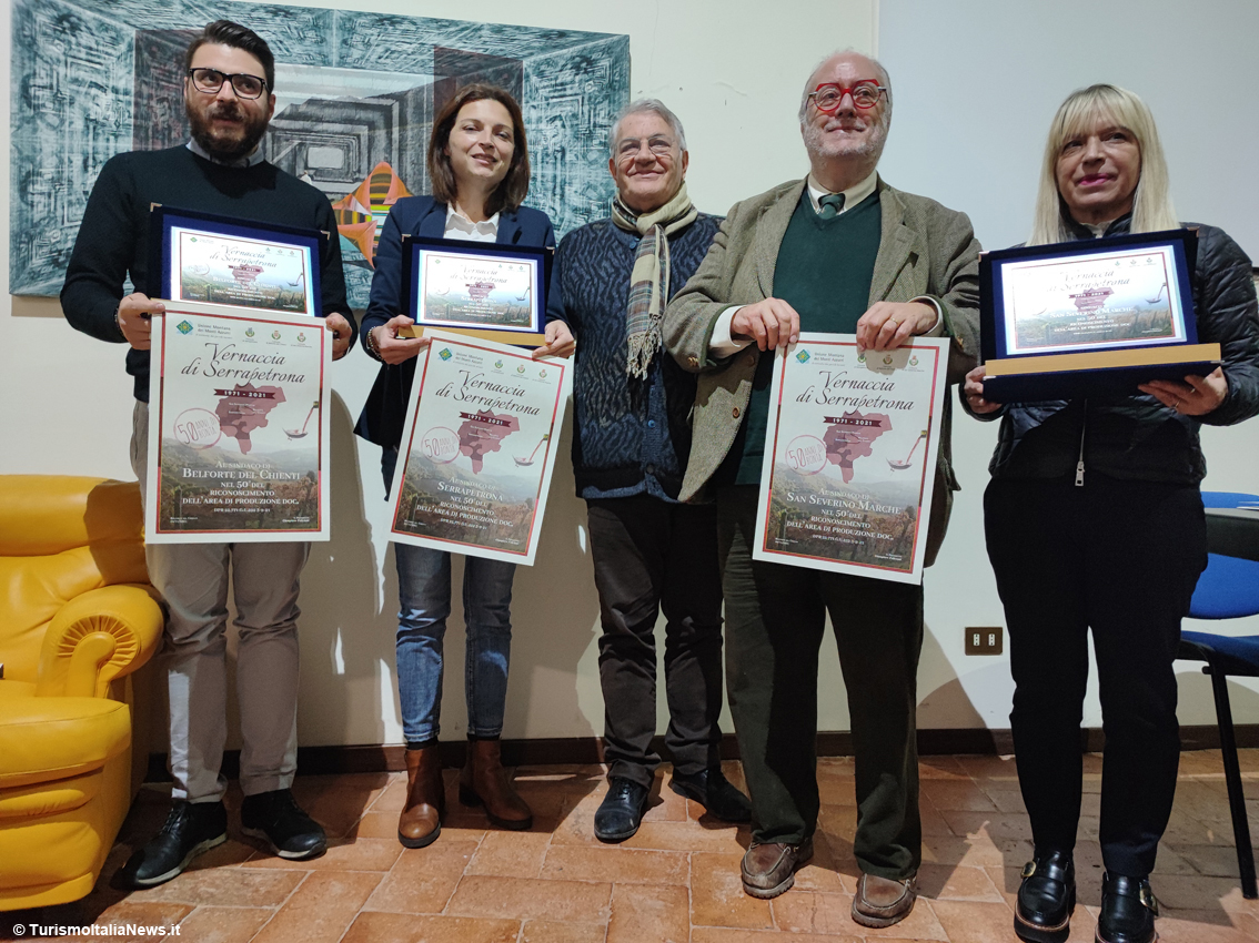 I sindaci dei tre Comuni premiati da Edoardo Raspelli e Giampiero Feliciotti