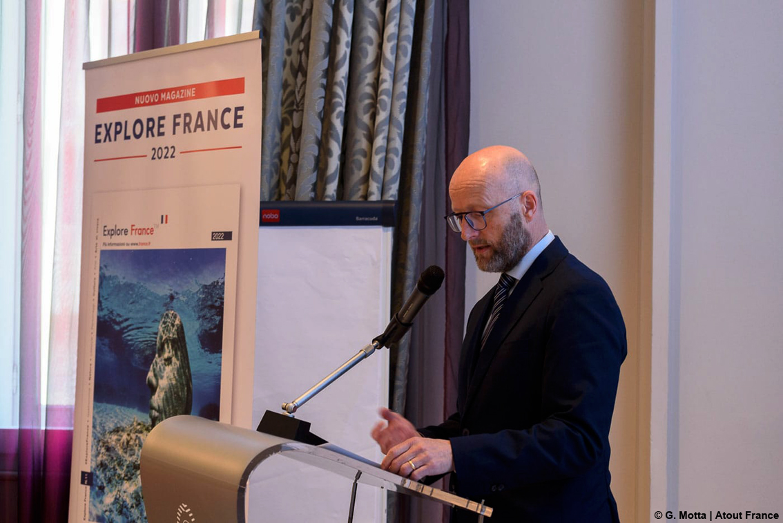 ) Il turismo sostenibile è proprio il filo conduttore nella campagna ufficiale del Turismo Francese #ExploreFrance