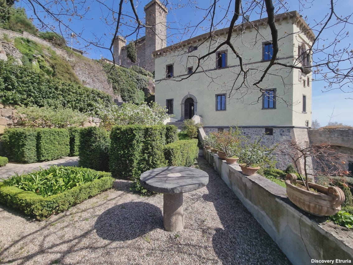 images/stories/varie_2022/Bolsena_PalazzoDelDrago.jpg
