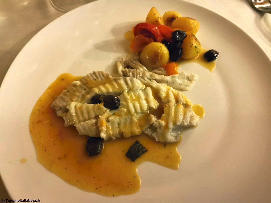 Caorle, a tavola il gusto delle eccellenze fra mare, laguna e campagna: un’esperienza a tutto tonto del borgo del colore