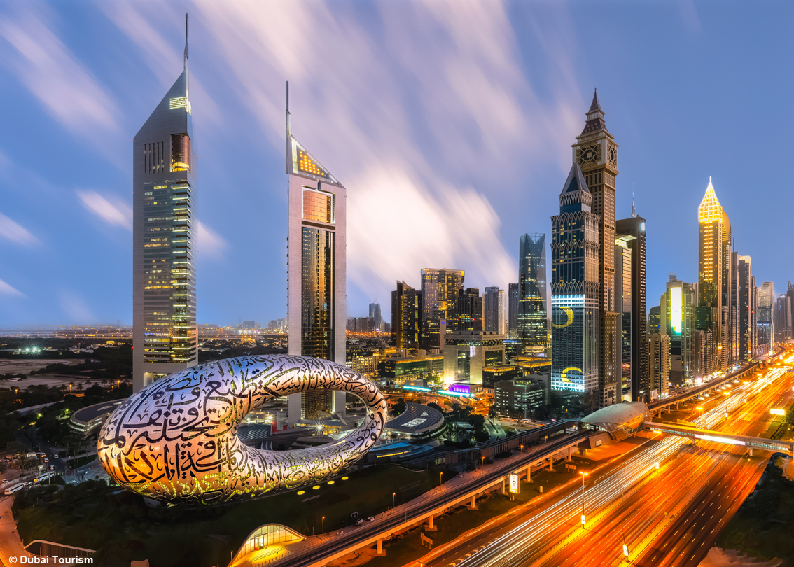 Costruito per ispirare le generazioni future: a Dubai apre il Museo del Futuro, è già un’icona architettonica e culturale nel mondo