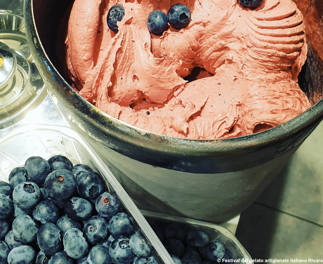 Festival del gelato artigianale italiano a Rivara: gelati e maestri gelatieri con specialità dal Piemonte alla Sicilia