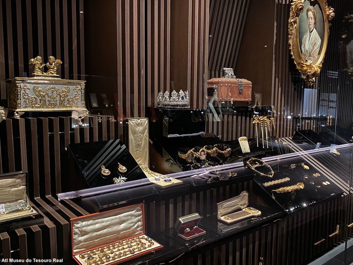 Apre il nuovo museo con una delle collezioni di gioielli più ricche al mondo: a Lisbona debutta il Museu do Tesouro Real