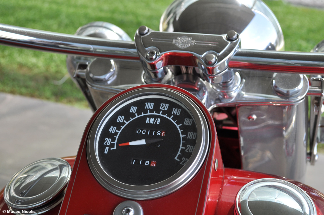 Museo Nicolis a Motor Bike Expo con la suadente Harley-Davidson Flstc Heritage Softail Classic «H-Paradise»