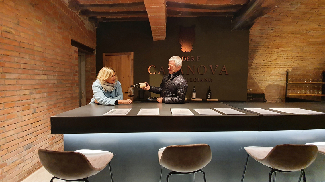 images/stories/varie_2022/PodereCasanovaWineArtShop_04.jpg