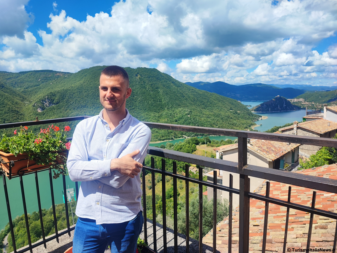 Il sindaco di Ascrea, Riccardo Nini