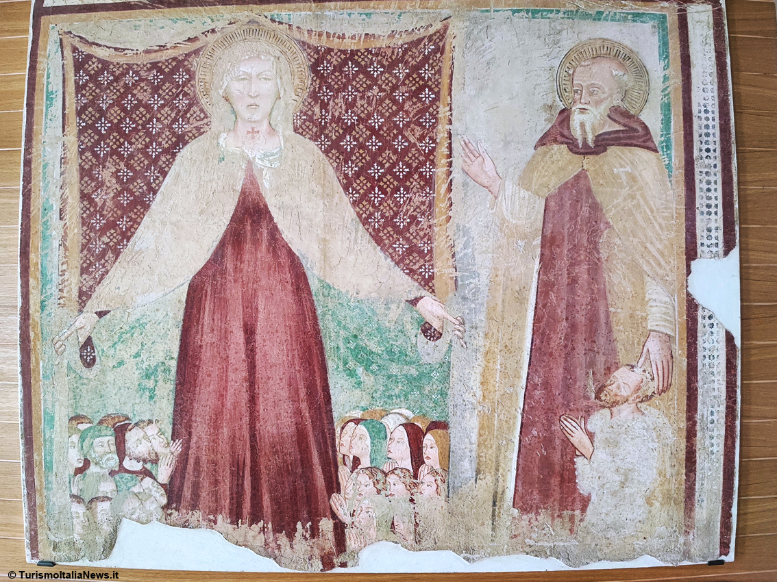 Viaggio tra gli antichi Romani di Urvinum Hortense con il grande mosaico termale conservato a Cannara: in Umbria un reperto che è uno spettacolo