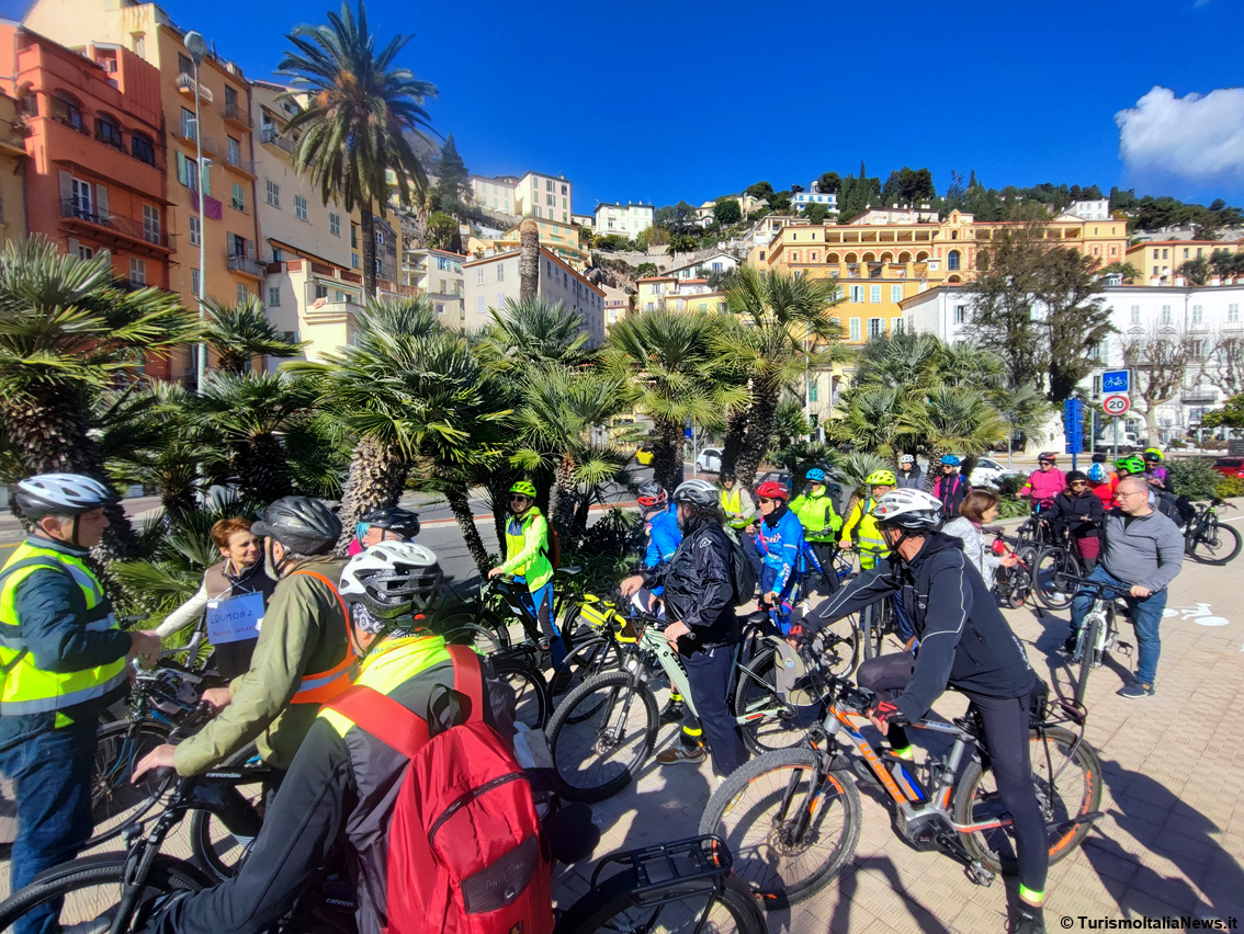DiscoveRiviera: alla scoperta del Ponente ligure con una bici elettrica ecosostenibile tra borghi, panorami mozzafiato ed eccellenze enogastronomiche