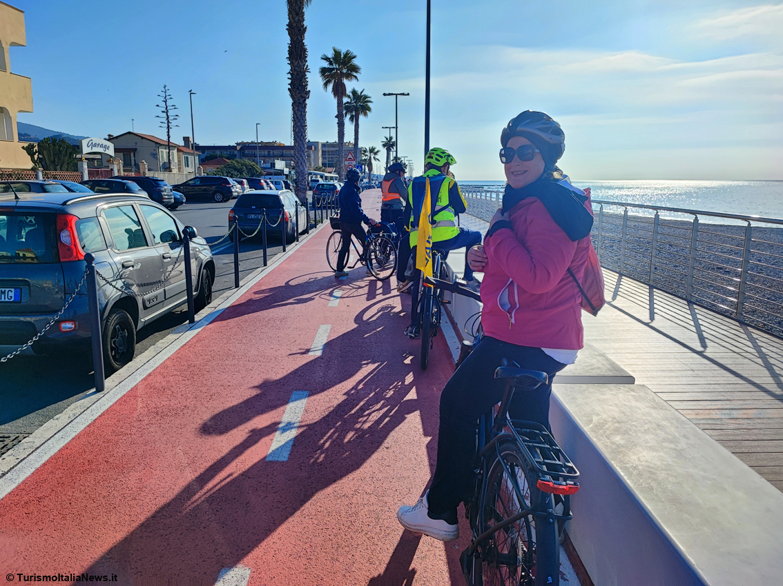 DiscoveRiviera: alla scoperta del Ponente ligure con una bici elettrica ecosostenibile tra borghi, panorami mozzafiato ed eccellenze enogastronomiche
