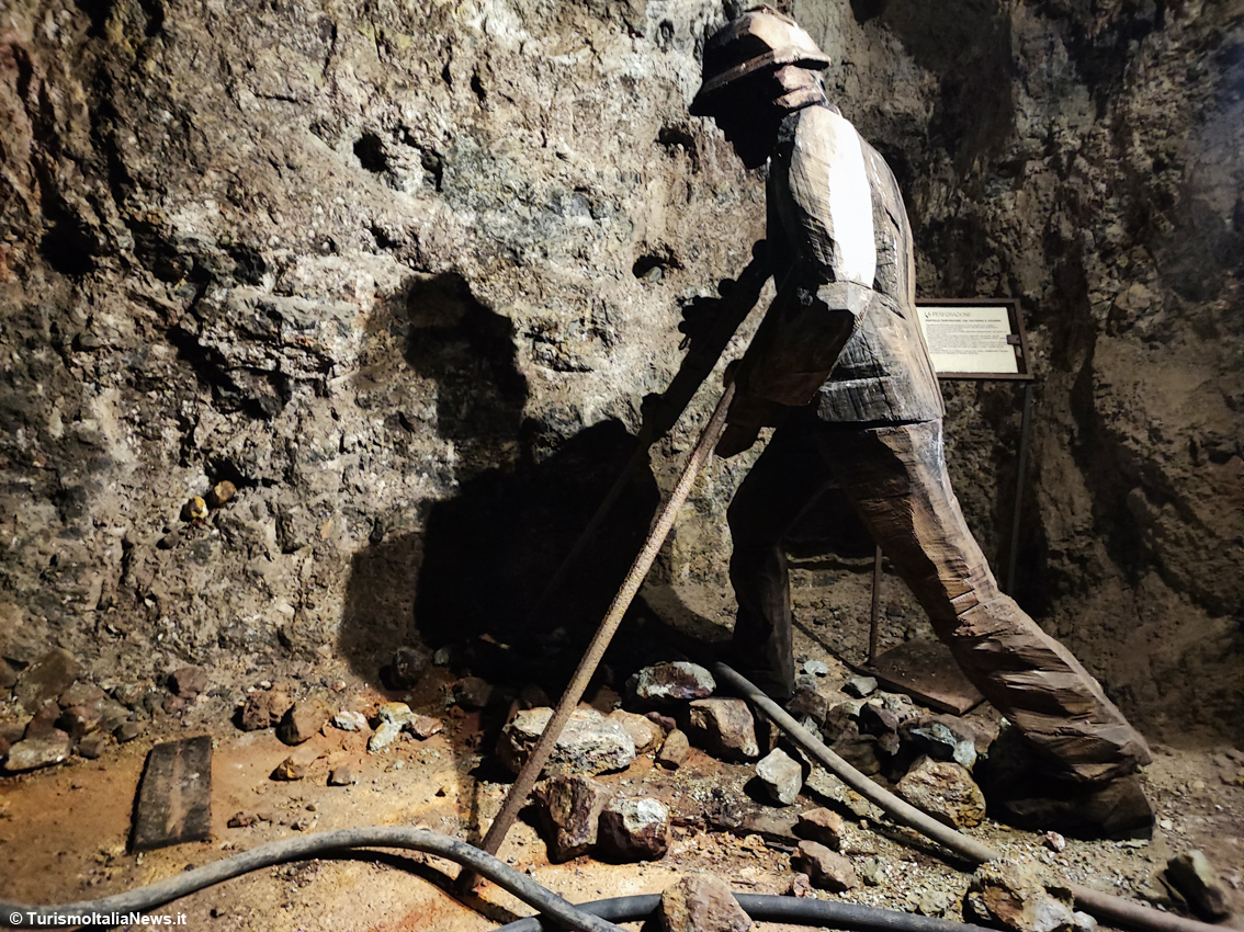 Maremma, nel sottosuolo del Museo minerario in galleria di Gavorrano per viaggiare nel tempo e nello spazio