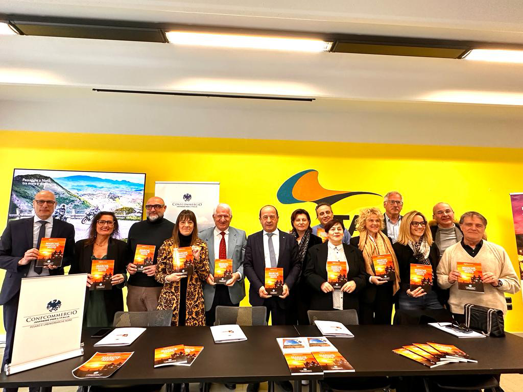 La presentazione della guida a Tavullia, la città dei motori