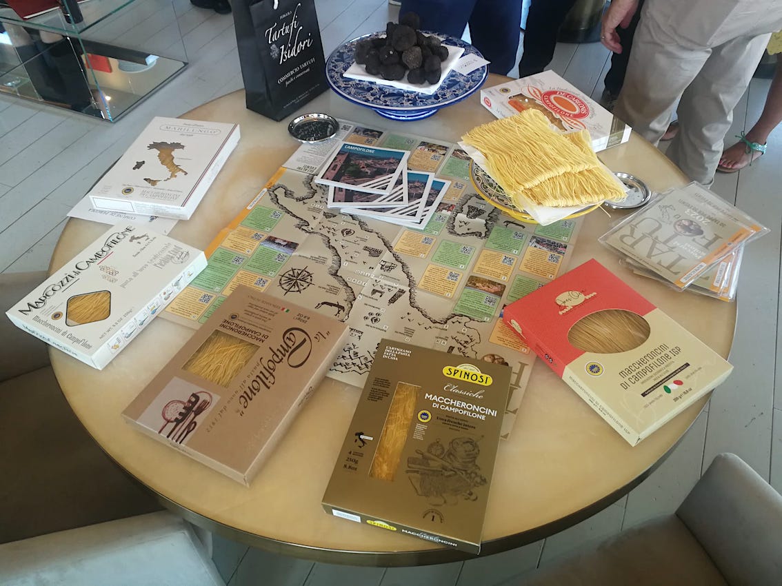 Il Tartufo Bianco sposa i Maccheroncini di Campofilone alla 26.a Fiera Nazionale del Tartufo Bianco Pregiato di Pergola