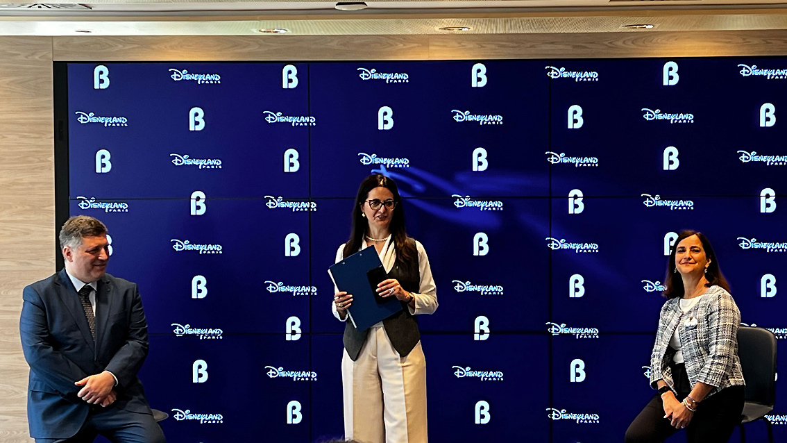 Partnership esclusiva in Italia siglata con Disneyland Paris: il colpaccio del network di agenzie di viaggi Bluvacanze e Vivere&Viaggiare