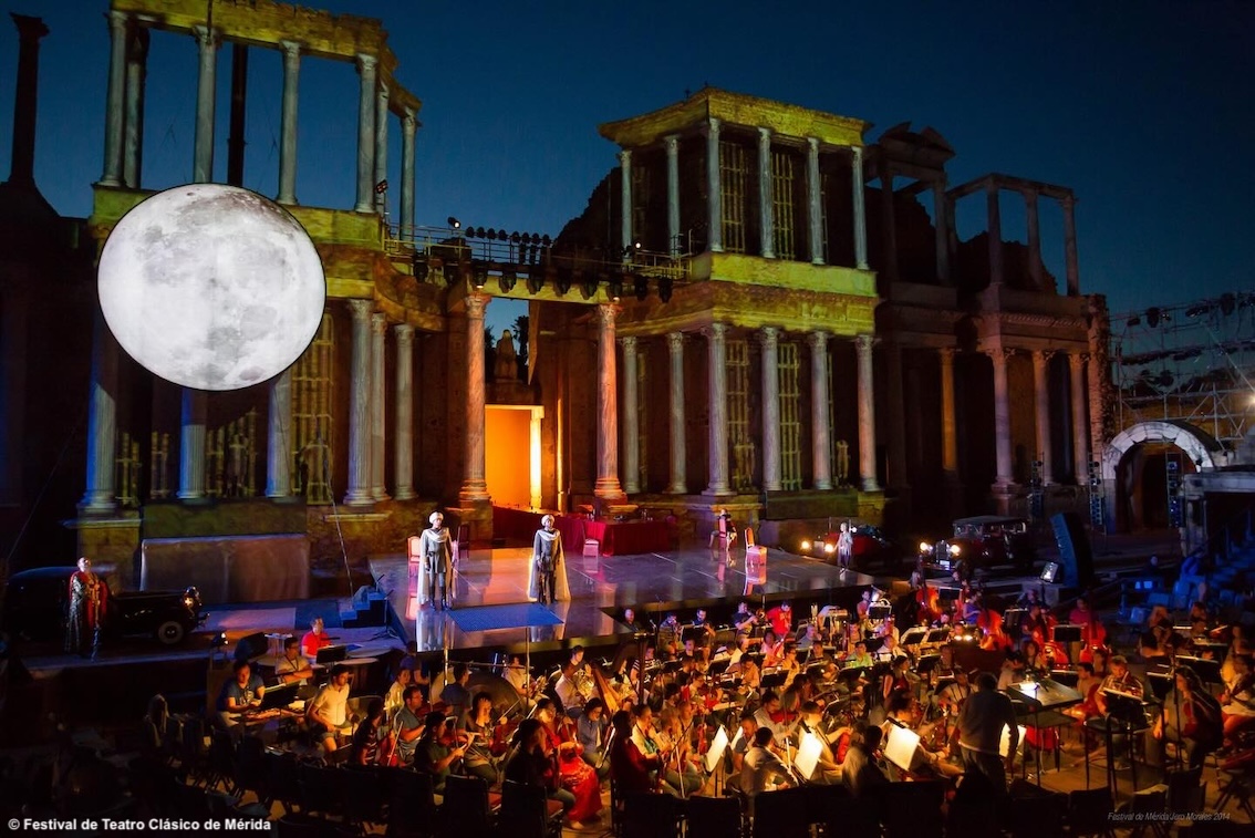 Mérida, il suo teatro romano è uno dei meglio conservati dell’Impero ma sono tante le storie che racconta