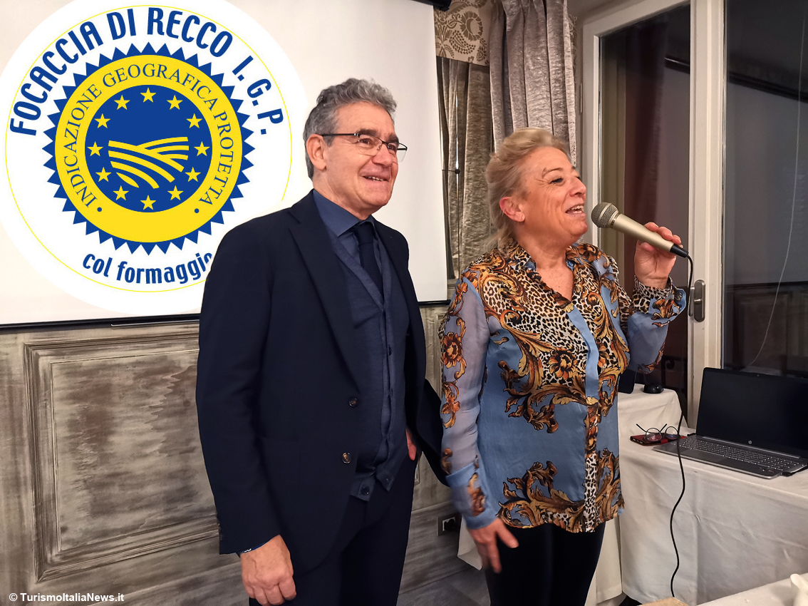 Il sindaco di Recco, Carlo Gandolfo con Daniela Bernini del Consorzio
